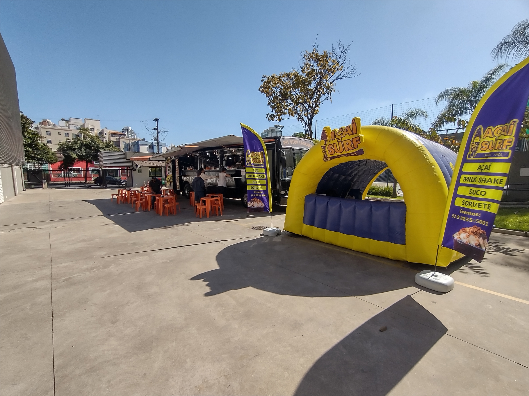 STAND INFLÁVEL AÇAÍ SURF 08 EM BAIXA.jpg