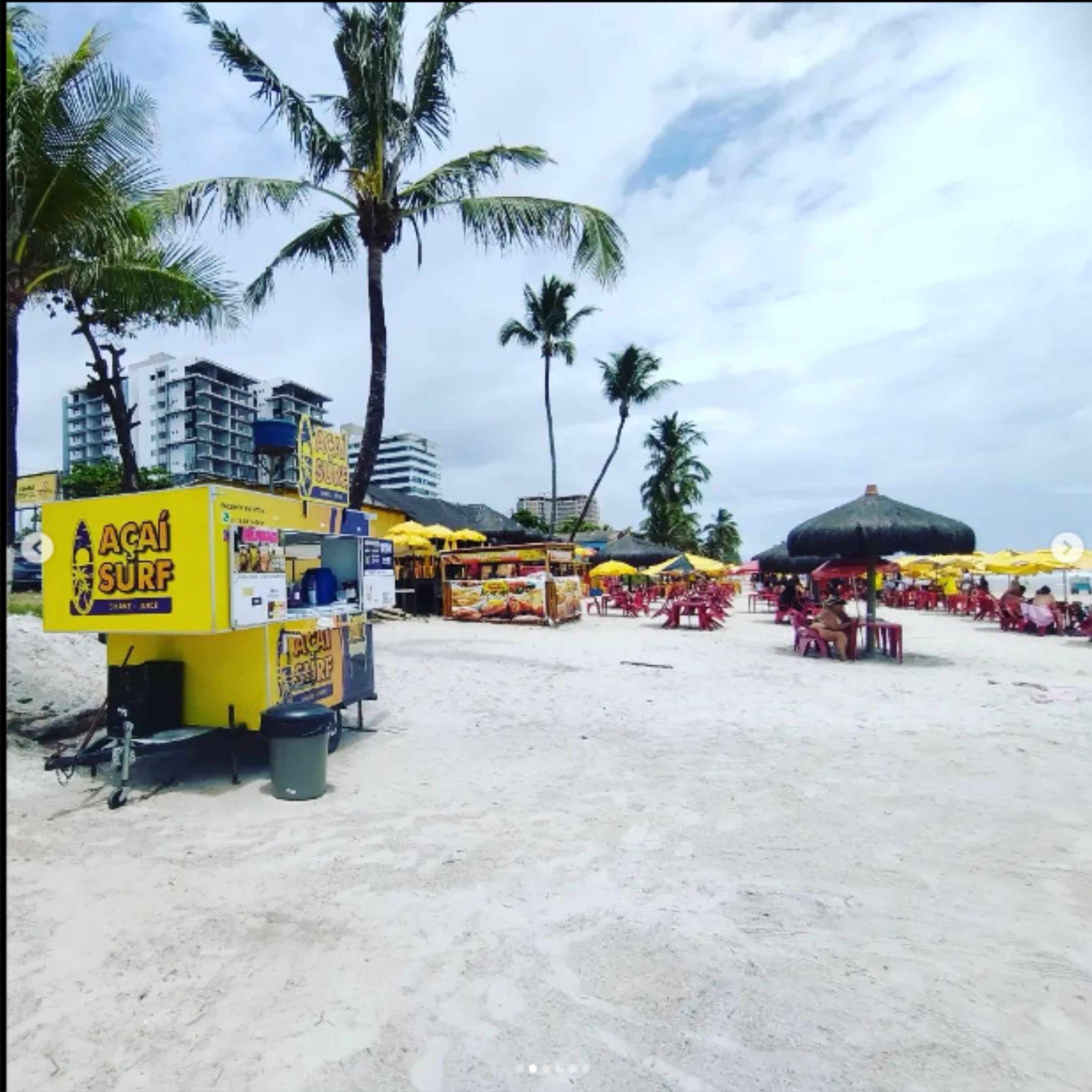 TRAILER NA PRAIA 04.jpg